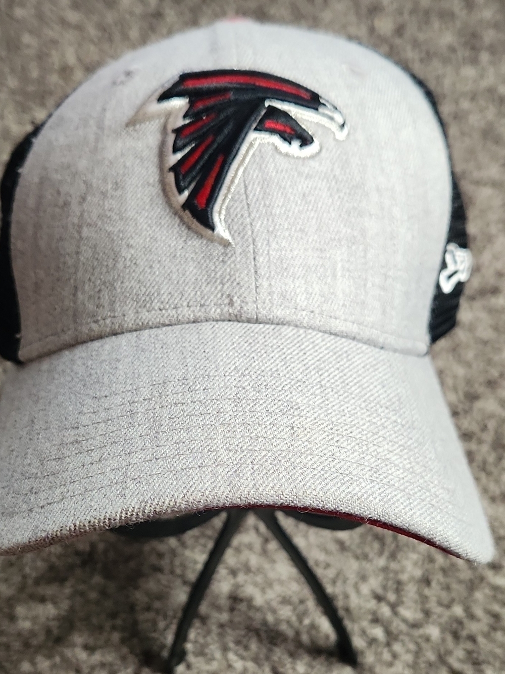 New Era Gray and Black Falcons Logo Trucker Hat
